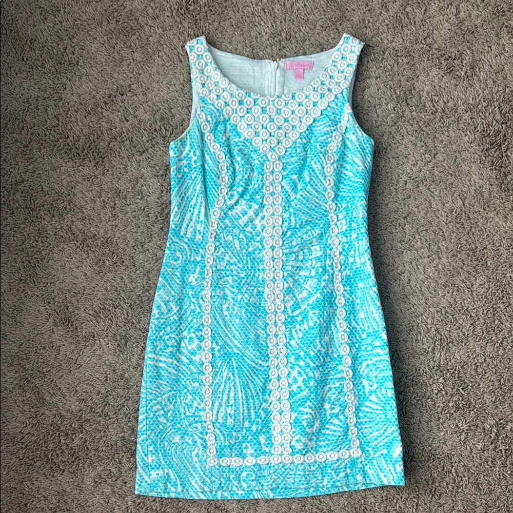 Elegant Blue Patterned Dress